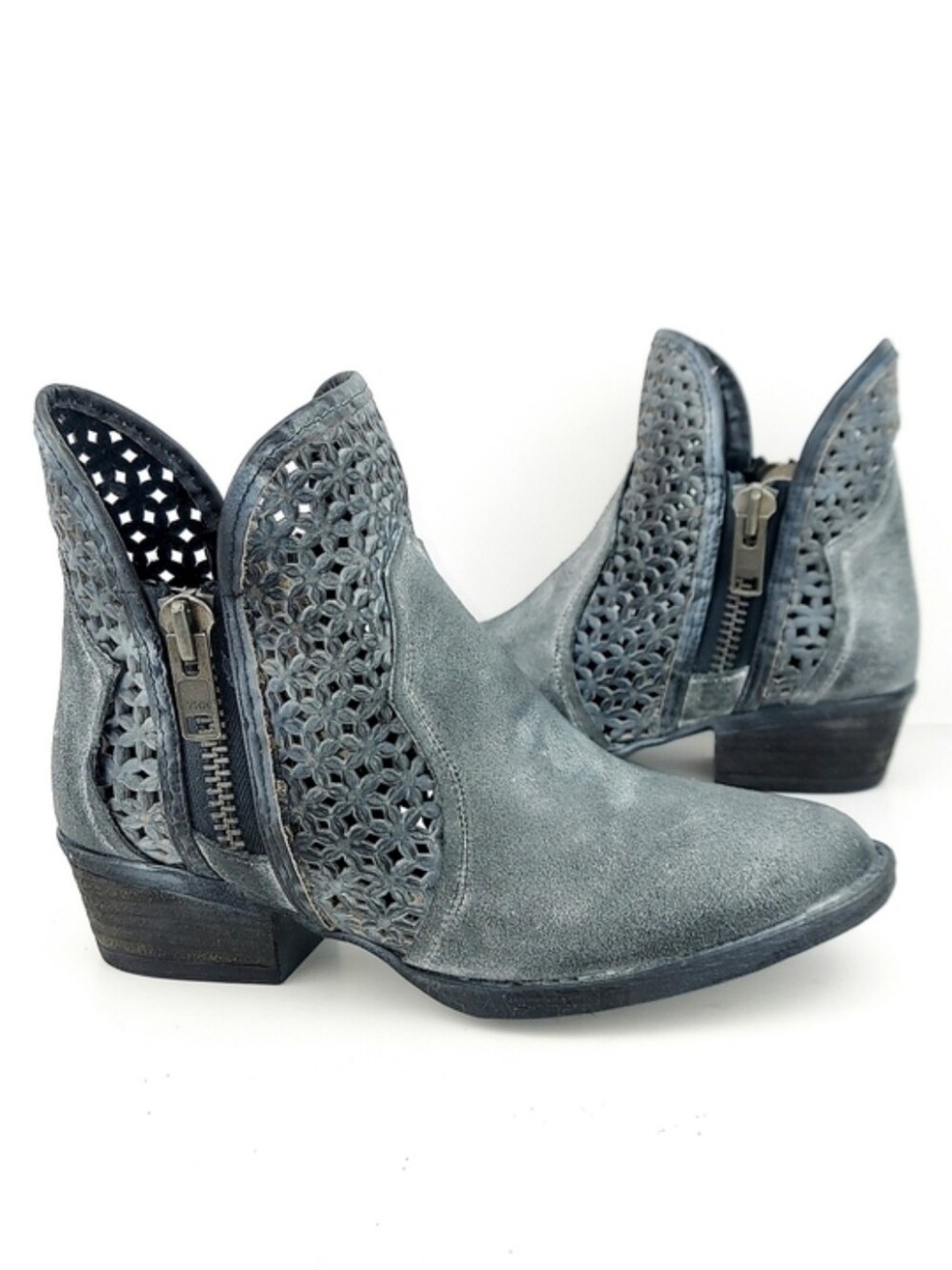 Corral Circle G Gray Distressed Cutout Ankle Booties NWOT